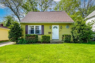 454 Keenan Ave, Cuyahoga Falls, OH 44221