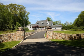 17 Grays Farm Rd, Weston, CT 06883