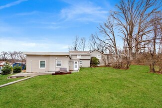 39 Helena Ave Unit 1, Mohegan Lake, NY 10547