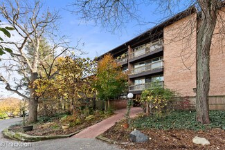 5700 Hillcrest Ln Unit PB, Lisle, IL 60532