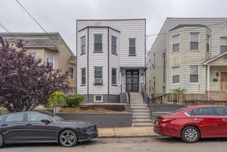 52 E 48th St, Bayonne, NJ 07002