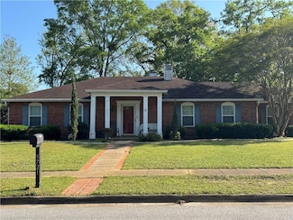 5721 Long Meadow Rd, Mobile, AL 36609