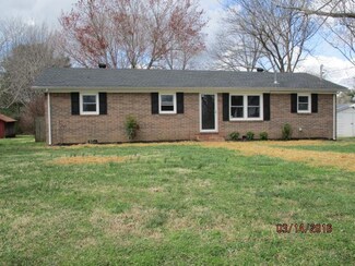314 Azalea Dr, Rock Island, TN 38581