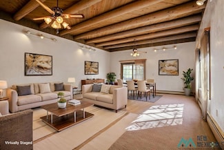 2698 Vía Caballero Del Norte, Santa Fe, NM 87505