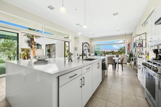 460 Fountain Dr, Palm Springs, CA 92262