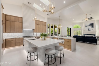 9353 N 113th Way, Scottsdale, AZ 85259