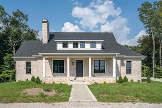 7498 Old Vincennes Rd, Greenville, IN 47124