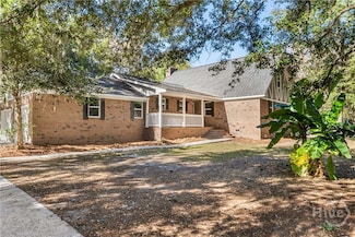 347 River Bend Rd, Richmond Hill, GA 31324