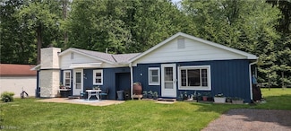 7816 Cleveland Dr, Conneaut, OH 44030