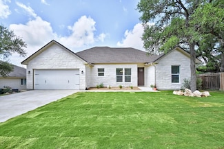 2109 Meadow View Dr, San Marcos, TX 78666