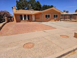 2125 Robert Wynn St, El Paso, TX 79936