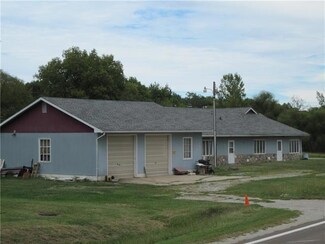 309 E Us Highway 136, New Hampton, MO 64471