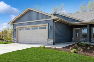 1070 Switchgrass Ln, Ely, IA 52227
