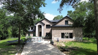 15195 Holly Ln, Conroe, TX 77303