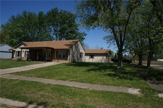 278 Bittersweet Dr, Whiteland, IN 46184