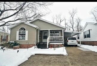 124 A St SW, Navarre, OH 44662