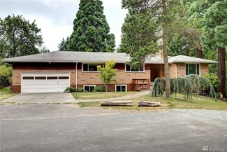 19825 62nd Ave NE, Kenmore, WA 98028