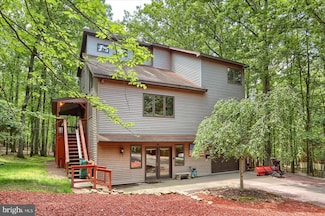 208 Owego Dr, Hazleton, PA 18202