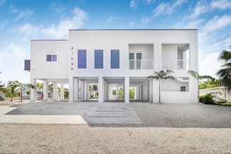31450 Avenue G, Big Pine Key, FL 33043
