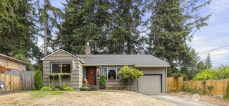 716 Yale St, Fircrest, WA 98466