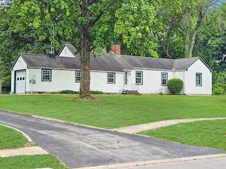 545 N Mulberry St, Clyde, OH 43410