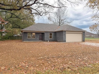 301 Dogwood St, Beebe, AR 72012