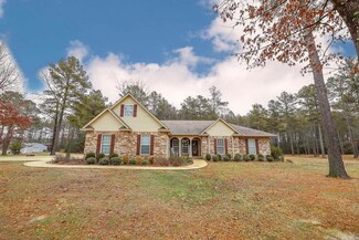 135 Roxanne Dr, Hampton, AR 71744