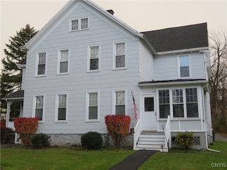 46 Pearl St, New Hartford, NY 13413