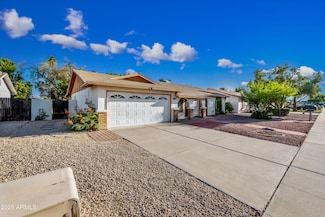 5803 W John Cabot Rd, Glendale, AZ 85308