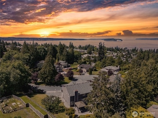 2423 Viewcrest Ave, Everett, WA 98203