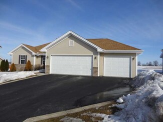 12327 Barberry Dr, Winnebago, IL 61088
