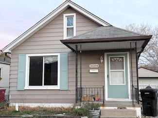 26204 Belanger St, Roseville, MI 48066