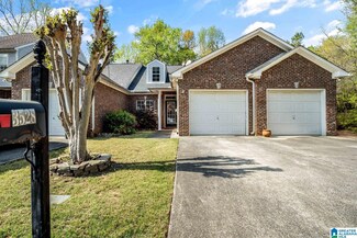 3528 Savannah Park Ln, Birmingham, AL 35216