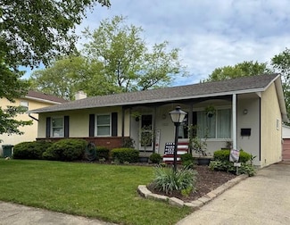 1322 Cranwood Square S, Columbus, OH 43229