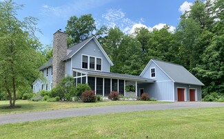 71 Peter Menaker Rd, New Marlborough, MA 01230