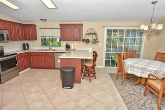 7809 Horned Lark Cir, Port Saint Lucie, FL 34952