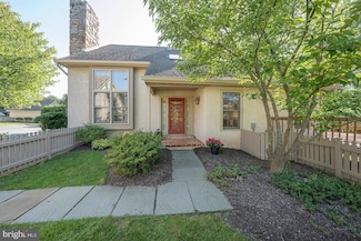 443 Chandlee Dr Unit 227, Berwyn, PA 19312