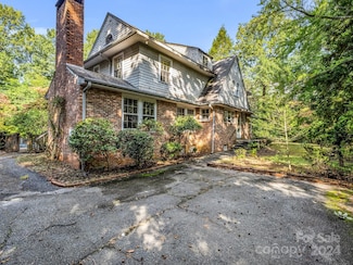 210 Fox Trot Ln, Tryon, NC 28782