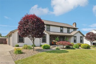 7031 New Rd, Youngstown, OH 44515