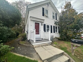 7 Elm St, Natick, MA 01760