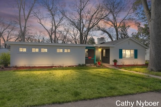 2233 Mills Ave, Muskegon, MI 49445