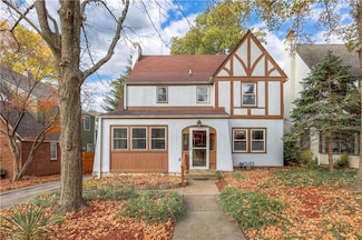 4910 State Line Rd, Westwood Hills, KS 66205