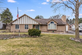 16402 S Mcgrath Dr, Plainfield, IL 60586
