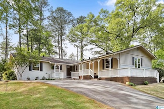3120 Whispering Pines Cir, Birmingham, AL 35226