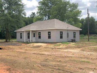 19069 Highway 80, Forest, MS 39074