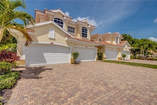 5912 Tarpon Gardens Cir Unit 201, Cape Coral, FL 33914
