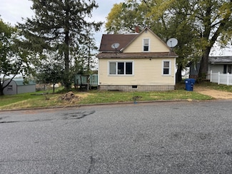 920 Wisconsin St, Cashton, WI 54619