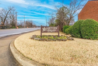565 E Mendenview Dr Unit 565, Memphis, TN 38117