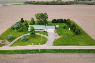 21618 E 2100 Rd N, Towanda, IL 61776