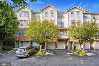 11882 Breton Ct Unit 10B, Reston, VA 20191